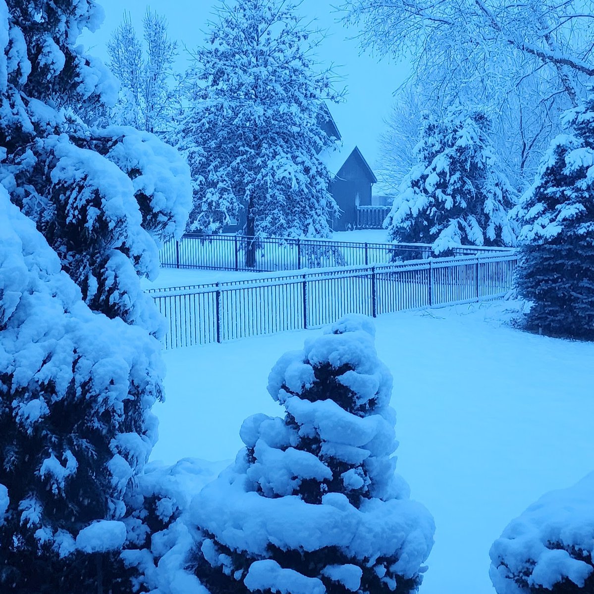 It's weeks like this that I am glad to work alongside some of the best at <a href="/atmosenergy/">atmosenergy</a>, who keep #Kansas safe and warm. Our team plans and preps all year for frigid temps and winter weather. You too can be #WinterReady by following some simple steps:
atmosenergy.com/stormcenter