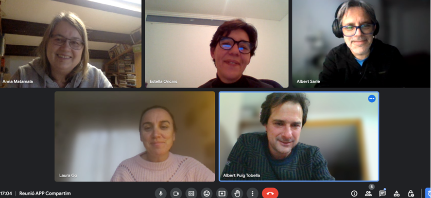myCarenet_apps's tweet photo. Primera reunió amb el grup de recerca @TransmediaCat de la @uabbarcelona per millorar l'accessibilitat digital i cognitiva de l'APP Compartim.  

Estem molt contents que el projecte avanci acompanyats de tant bons especialistes.   

#accessibilitat #usabilitat @hisshubinnova https://t.co/zb9AkKPZBt