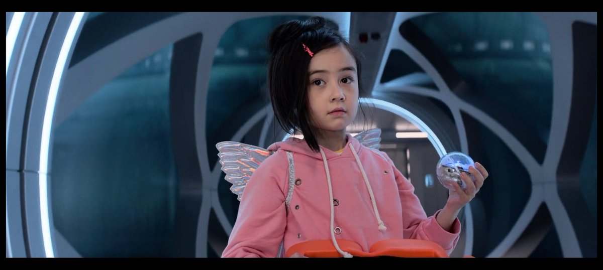 Jatoth18's tweet image. Just now I watched #Themag 1 &amp;amp;2 
 I am thoroughly enjoyed this movie! 
I was honestly surprised by how much I loved it,  🦈🦈🦈🦈🦈
This movie is a classic piece of cinema. Danger. Fighting. Meiying.. LOL!!!! This movie had everything from