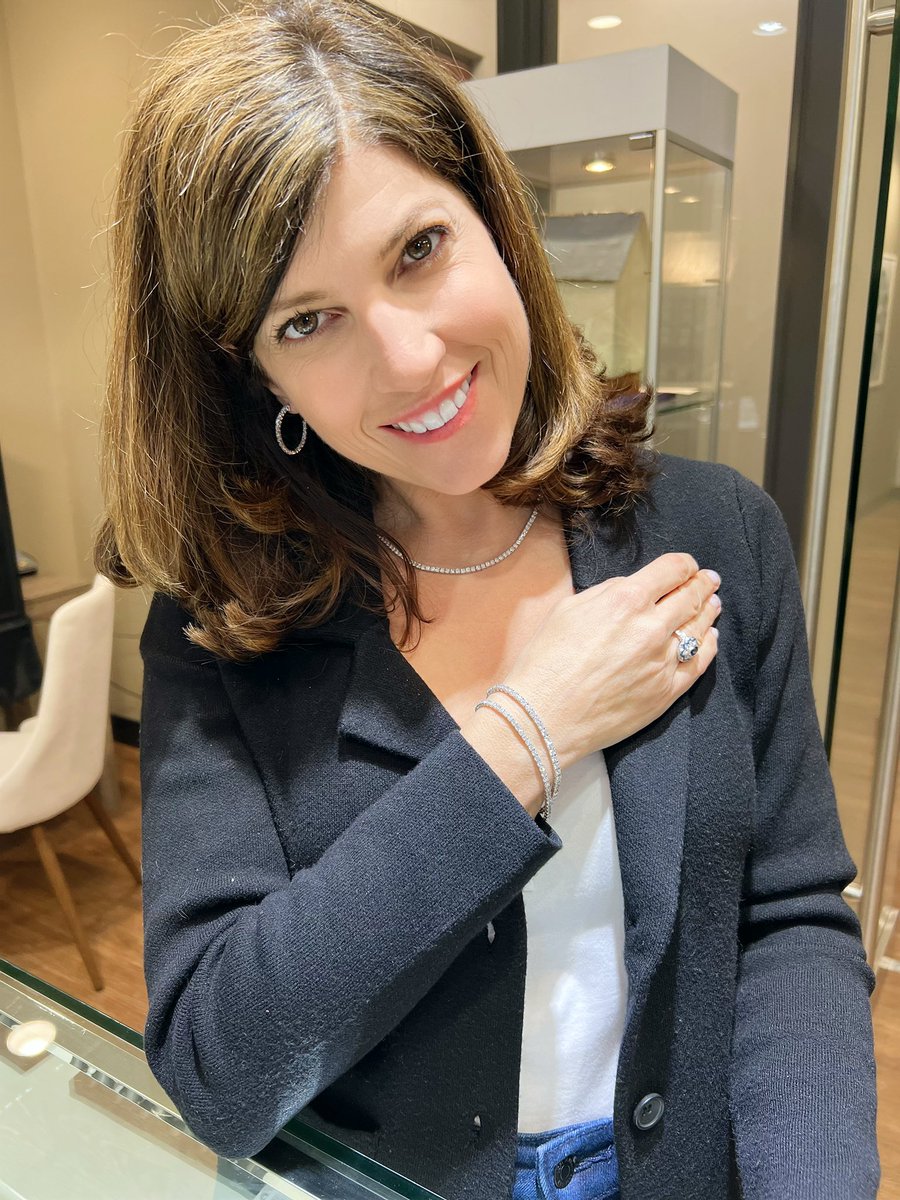 Never too old to play dress up 👗 💍 <a href="/SamuelsonsRocks/">Samuelson's Diamonds</a>