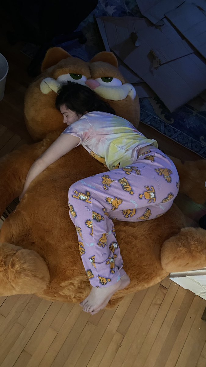 i dunno bud tweet media