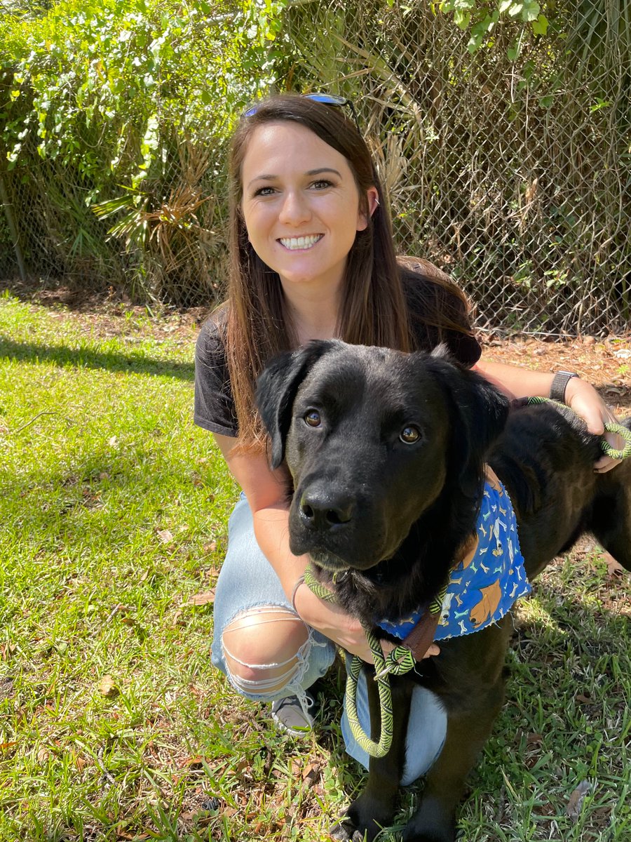MatchamLab's tweet photo. #MeetTheLabMonday
Gracelyn Byrd
I joined the lab June 2023 🎉
This past year I was proud to complete my first year of my Ph.D program! 👩‍🎓
I look forward to getting married in 2024! 🍾 https://t.co/w52lqgjT2w