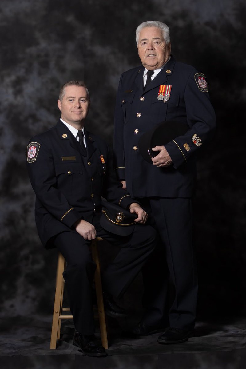 Sayers291's tweet image. Oakville Fire Captain Jason Barrett and his Father, retired Oakville Captain Rick Barrett.  Happy we were finally able to coordinate our busy schedules for this photo shoot.  @JasonGBarrett @oakvillefire @oakvillepffa
