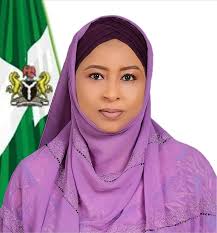 EFCC has confirmed that N34 billion placed in 6 different banks has been traced to Halima Shehu and her relatives.

Those of you close to Kano, should quickly contact Hisbah. Their attention is urgently needed.