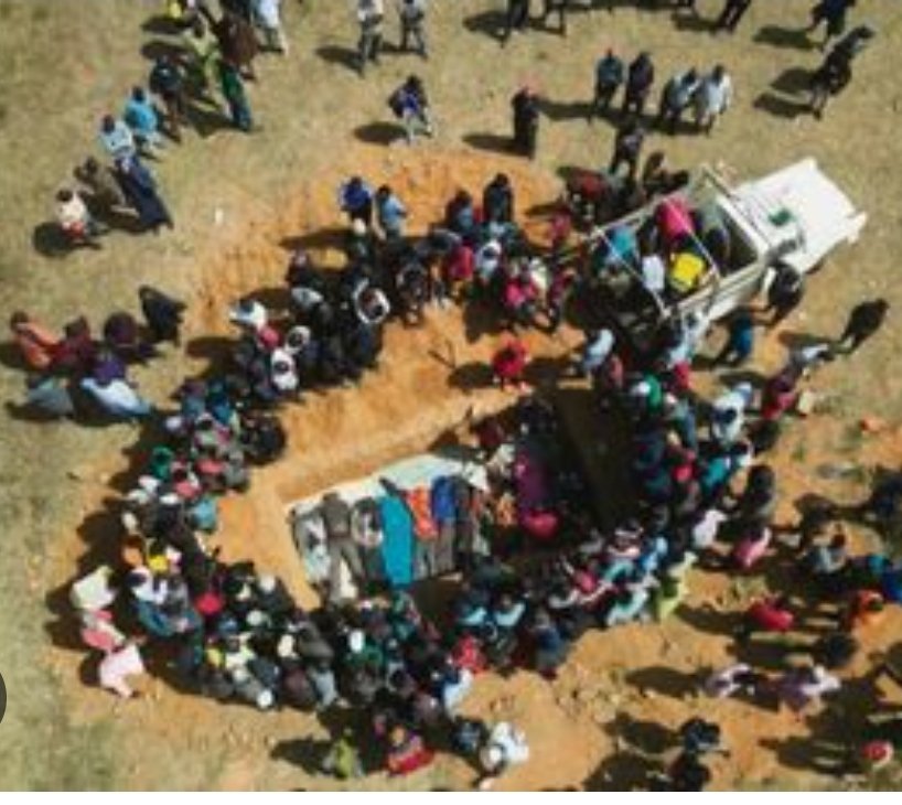 Oxitan30's tweet photo. 🔴 Cameroun: des chrétiens massacrés "pour venger la mort de leur frère musulmans en Palestine"..
Les chrétiens africains se font massacrer dans un silence médiatique assourdissant..
#BFMTV #cnews #TPMP #Facealinfo #hdpros2 https://t.co/FKqFGmgZgB