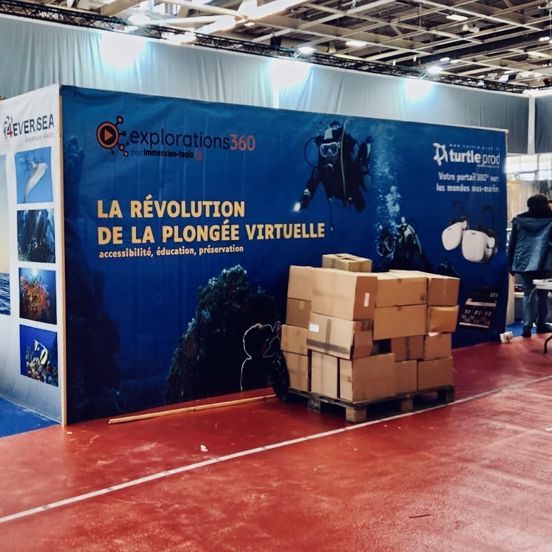 Xplorations360's tweet photo. ⭐️⭐️ Événement ⭐️⭐️ : J-1️⃣ avant le @Salon_Plongee 🦈 et l’équipe @_xplorations360 a vu les choses en grand pour être vu 🤩

?! 𝐂’𝐞s𝐭 𝐥a g𝐫a𝐧d𝐞 𝐜l𝐚s𝐬e ?!

➲  On compte sur vous pour venir parler plongée virtuelle 🤿, #Simulation, #Immersion, etc … https://t.co/iCmZ4Vk4S0