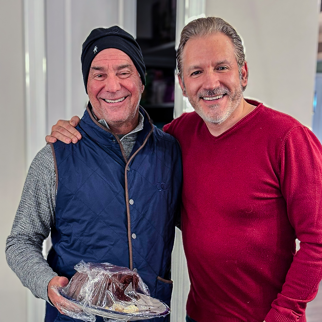 GlennLlopis's tweet image. Last Friday was truly special as we hosted the wonderful Dr. Greg Brannon and his lovely wife for an unforgettable, authentic Cuban dinner at home!  Everything was beyond incredible! 🍽️✨ #GratefulHeart #CubanFeast #MemorableEvening"