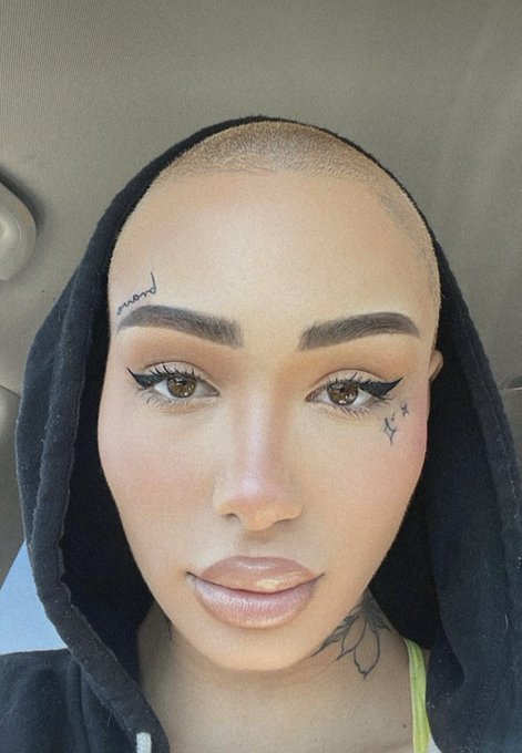 this my face when y&rsquo;all be askin me if i care about shit 😂 https://t.co/SAOZSc3Nsm