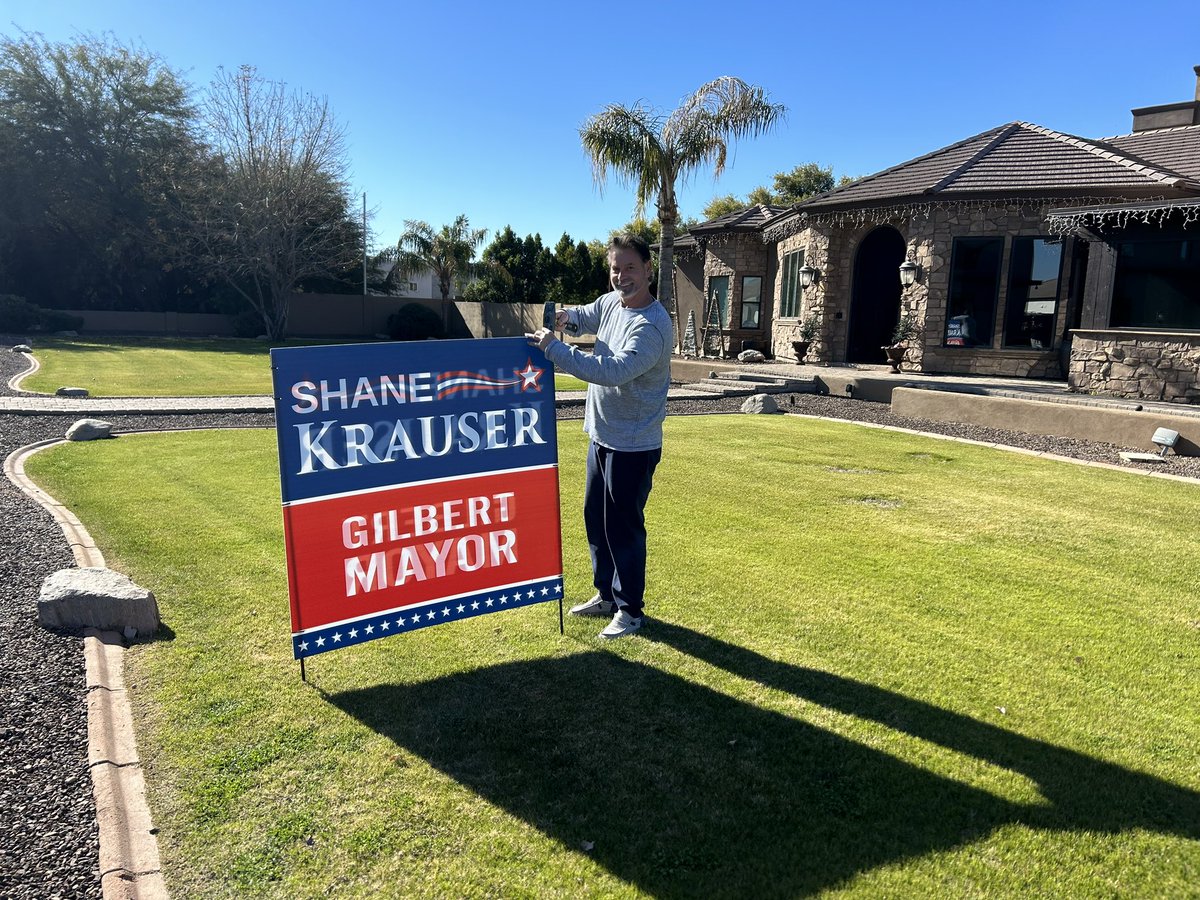 ShaneKrauser's tweet photo. We’re coming! 

More requests for signs!

Better days are coming. 

https://t.co/qnYZ2zU7Jv

#shaneformayor #shaneforgilbert #thepeoplesmayor #liberty #freedom #constitution #gilbertaz #gilbertazmayor #arizona #election2024 #shanekrauser #gilbertarizona #azelection2024 https://t.co/t5wWNvj04w
