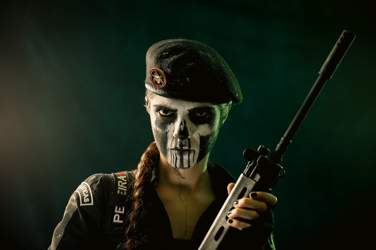 'Not every child gets to choose who they grew up to be.' Caveira, from Rainbow Six : Siege I fell in love with the character since I discovered the game, back to 2018. It had been a dream cosplay since. Pic. by ModjoConcept Editing by @vulpixpaw #R6Community #RainbowSixSiege