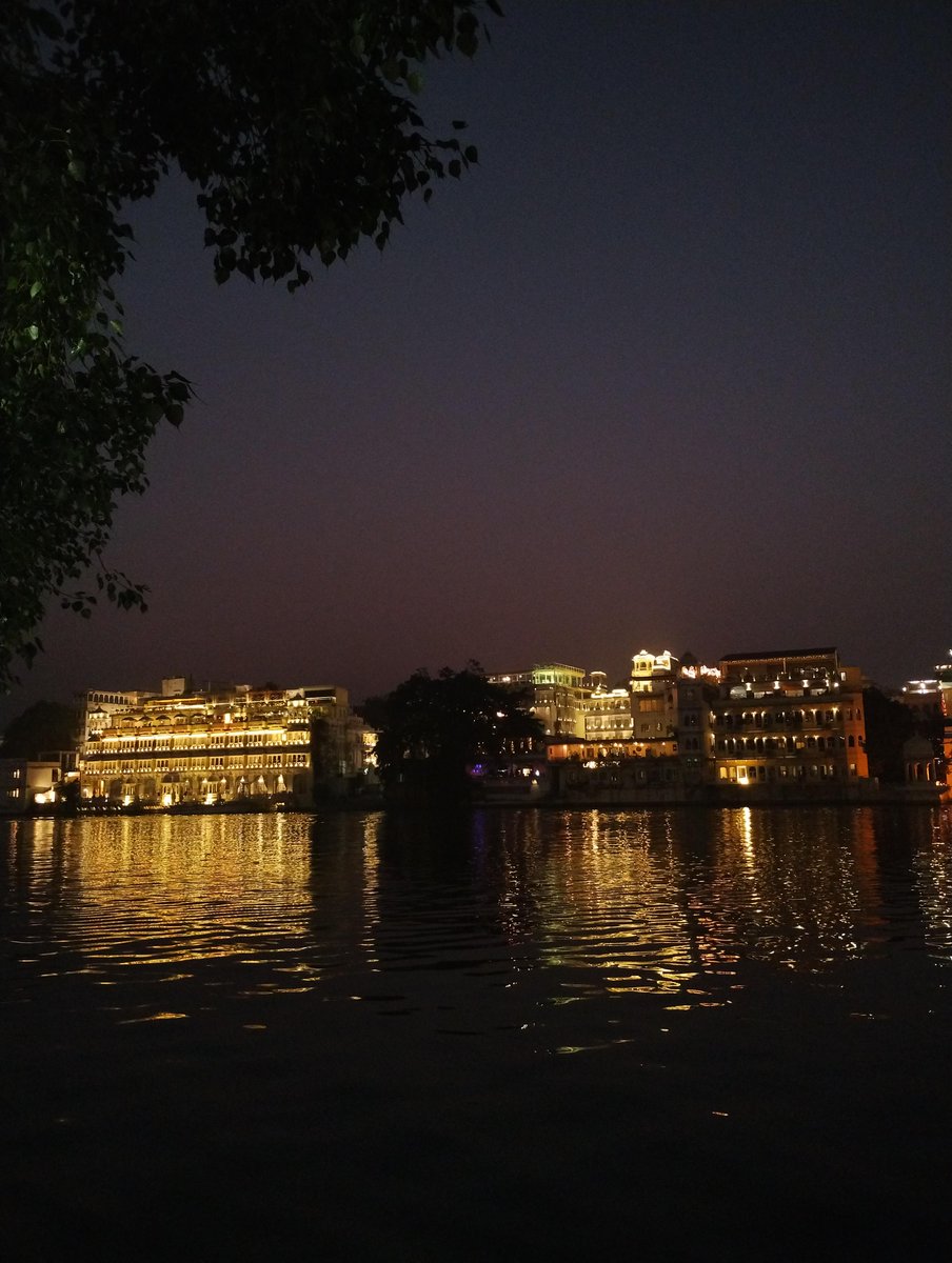 _somraj's tweet photo. Love this city ❤️❤️ https://t.co/wJ4s9rrVU2