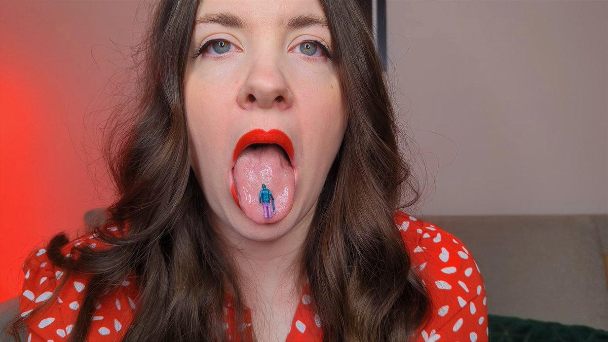 ✨NEW CLIP✨ 
🔴Live now on <a href="/clips4sale/">Clips4Sale.com</a>
🩳CAUGHT IN MY PANTIES😲

Click here to access👇
t.clips4sale.com/z/c/28496895

🎉Celebrating GIANTESS JANUARY
