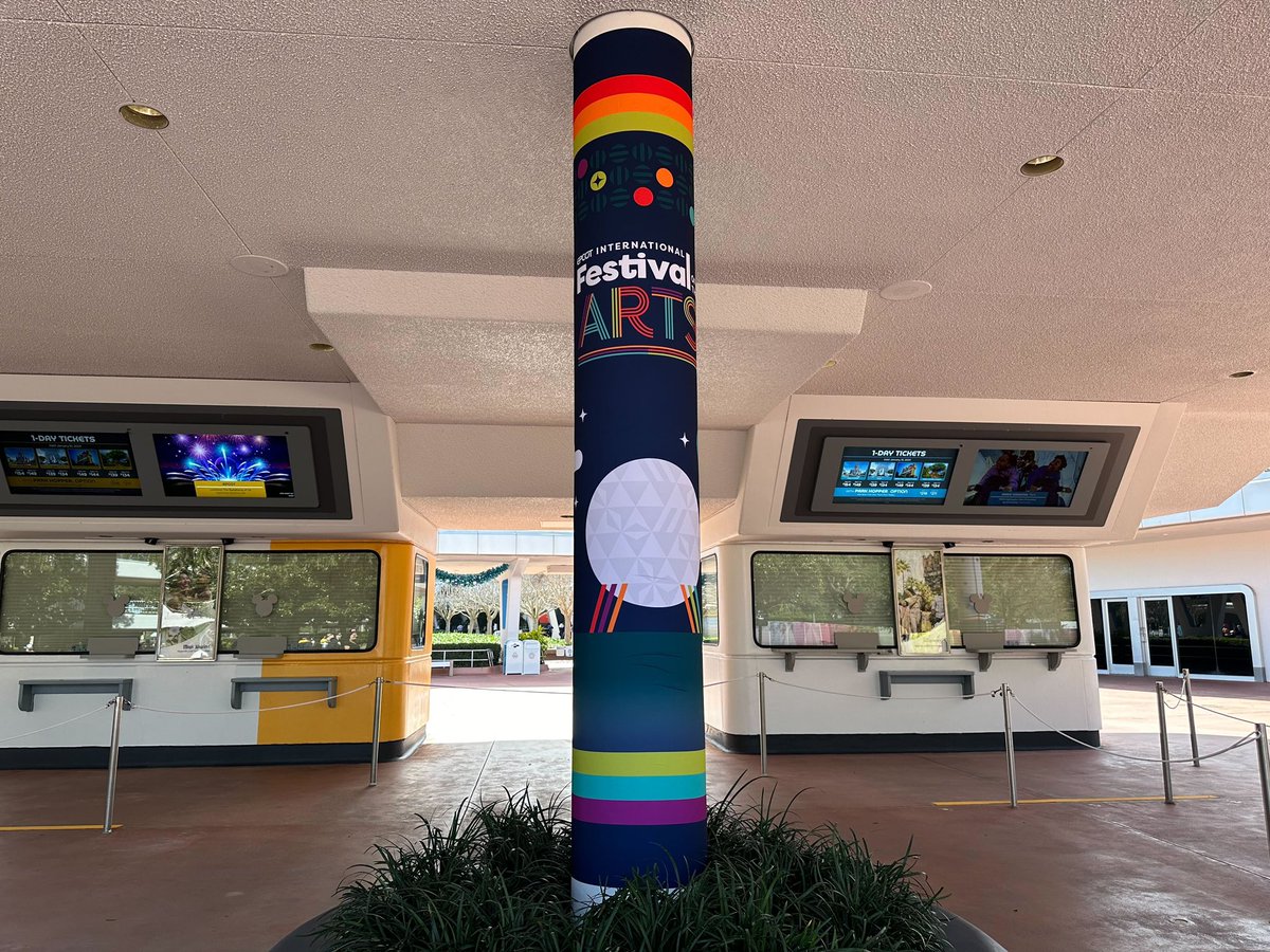 WDWNT's tweet photo. 🎨 The park entrance is decorated for the EPCOT International Festival of the Arts starting on Friday, January 12th https://t.co/a1vfAuh5Do