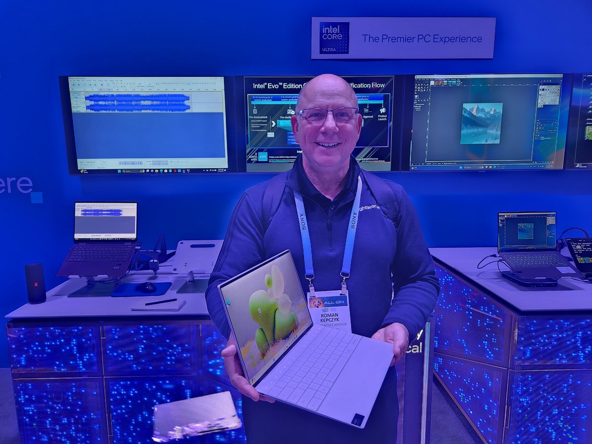 Got NPU. Dell XPS laptop wiw Copilot button and Neural Processing Unit to make the most of generative Artificial Intelligence  #CES
