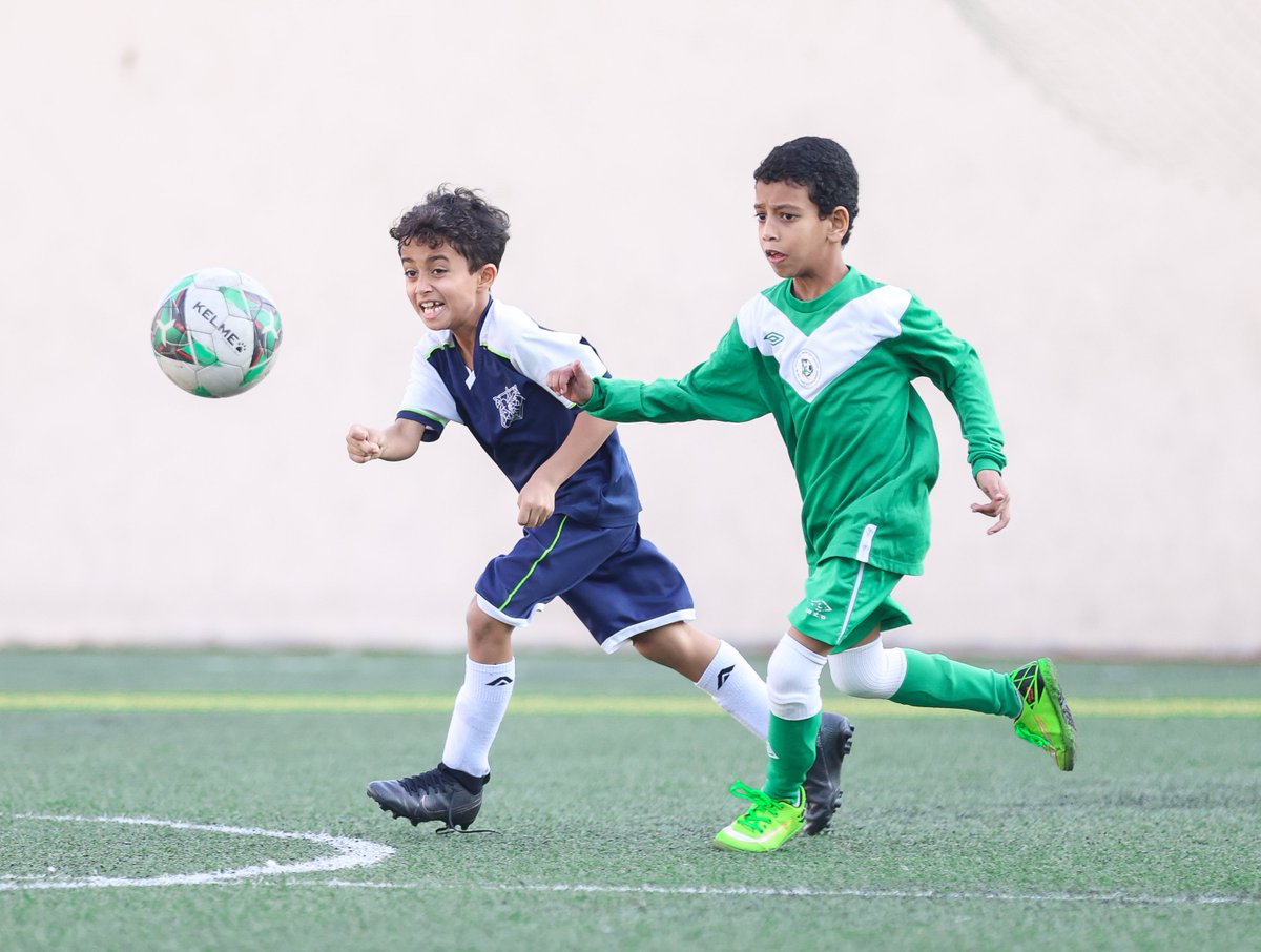 MahdAcademy's tweet photo. - لـقـاء ودّي ⚽️
ـ 🟣أكاديمية مهد 🆚 أكاديمية الأهلي🟢
ـ             4                       4
- الفئة 2015 🧑🏻

📸| صور متنوعة من اللقاء ⬇ https://t.co/Kspq0tFYJC