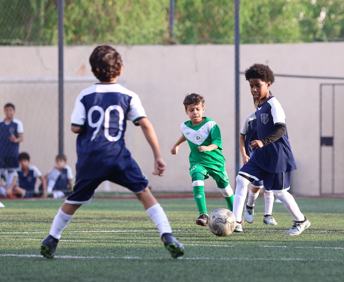 MahdAcademy's tweet photo. - لـقـاء ودّي ⚽️
ـ 🟣أكاديمية مهد 🆚 أكاديمية الأهلي🟢
ـ             4                       4
- الفئة 2015 🧑🏻

📸| صور متنوعة من اللقاء ⬇ https://t.co/Kspq0tFYJC