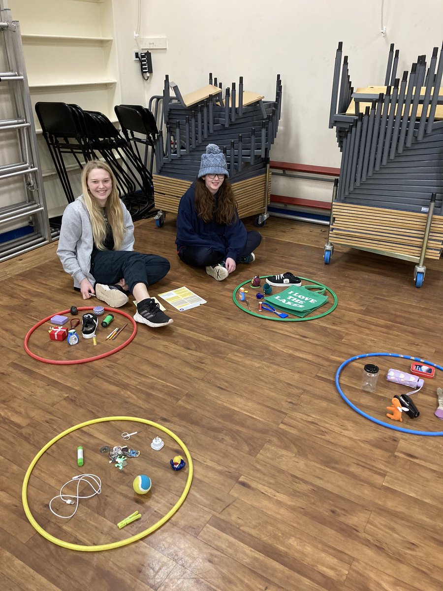 8thPoynton's tweet photo. Then our young leaders helped us to play a game helping us to have good memories. Part of first aid and care is about being able to remember important facts. Hopefully this will help! https://t.co/jqXZ03T7Gy