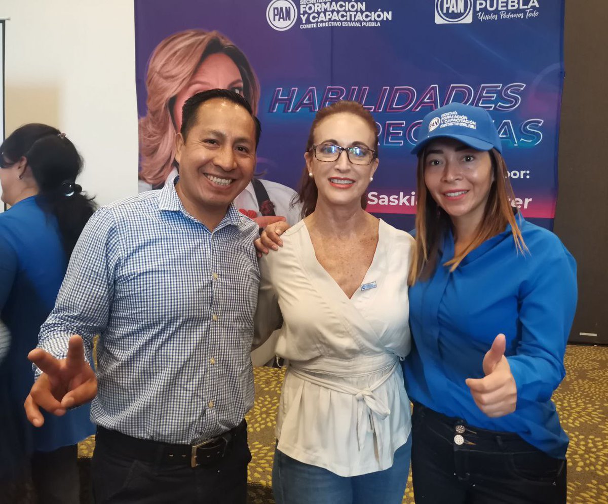 PacoMixcoatl's tweet photo. Estimada Titi @Augustadrh deseo que pases un excelente cumpleaños, mis mejores deseos hoy siempre Presidenta. https://t.co/1Yk8zES6qY