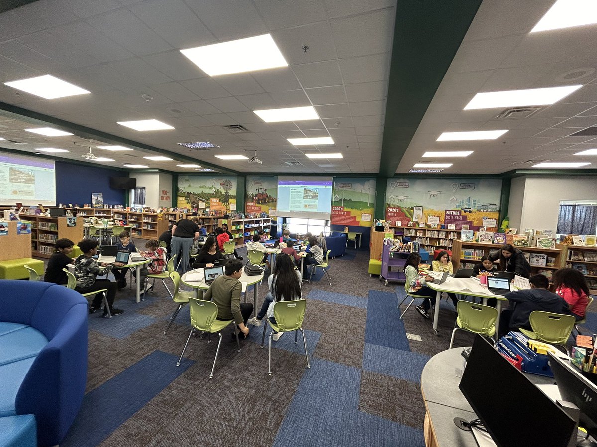 TomlinsonLibrary tweet media