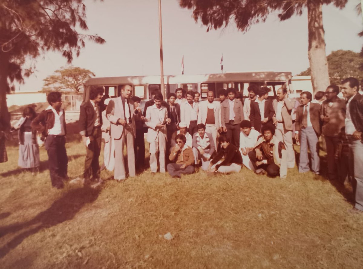 السيدة، والحسين، وخان الخليلي ولمعان النحاسيات والمقاهي.. برج القاهرة أضخم مجسم لزهرة اللوتس، مدهش بعمارته ودلالاته، النيل وبهجة لا تنتهي، من أضخم السفن السياحية وعالمها الداخلي بين إيقاع الرقص الشرقي ورقصة التنورة الصوفية، التي طورت في السنوات الأخيرة بإضاءات الـ led إلى قارب