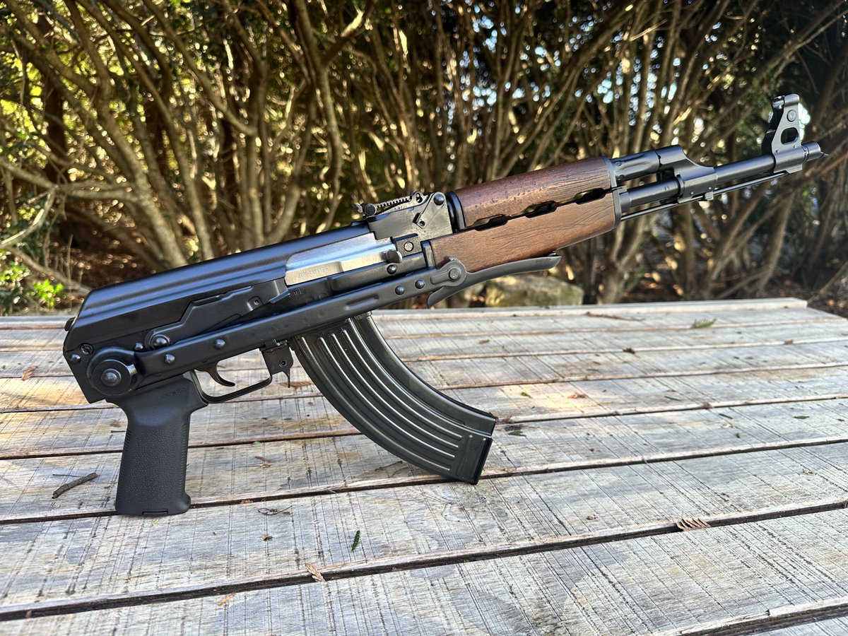 AtlanticFirearm's tweet photo. Zastava M70 Underfolder Rifle #atlanticfirearms #zastava #underfolder #ak47 #rifle @zastavaarmsusa https://t.co/32oY0ynIKe