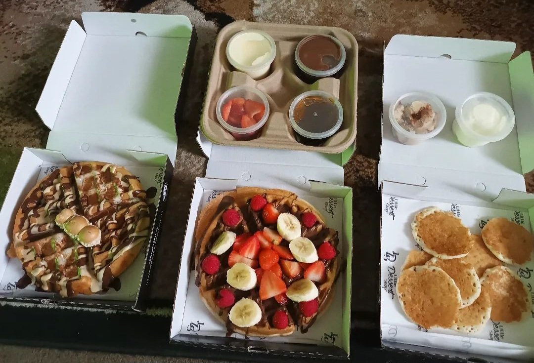 starlight_soph's tweet image. The Little Dessert Shop #CheaperOnFoodHub 🍨 🧇