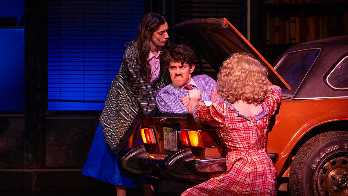 Do you have your tickets yet? Because we can do this the easy way — or we can do it the hard way… Muse Machine’s “9 to 5” this Thurs - Sun at the Victoria Theatre: musemachine.com