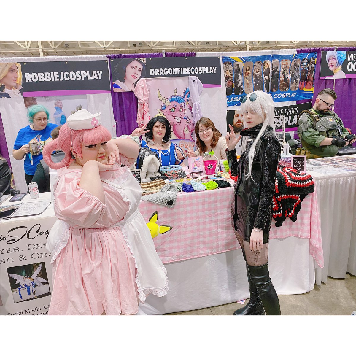 FlappyWaffle's tweet photo. I had a bunch of fun those past Saturday. I miss the con scene! https://t.co/K7hayHoZte