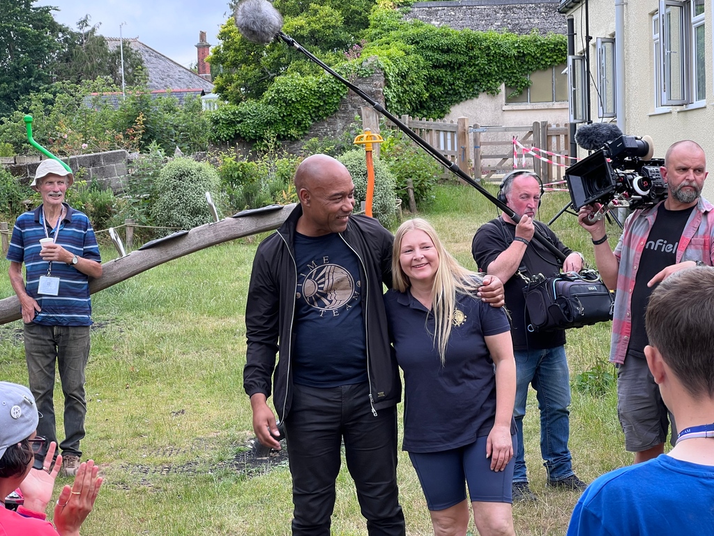 Time Team tweet media