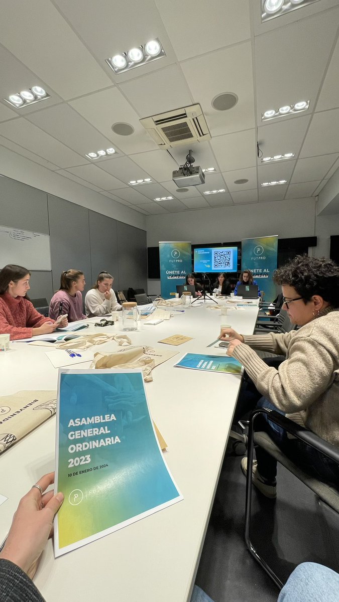 Asamblea FUTPRO 💪🏻 #unetealcambio