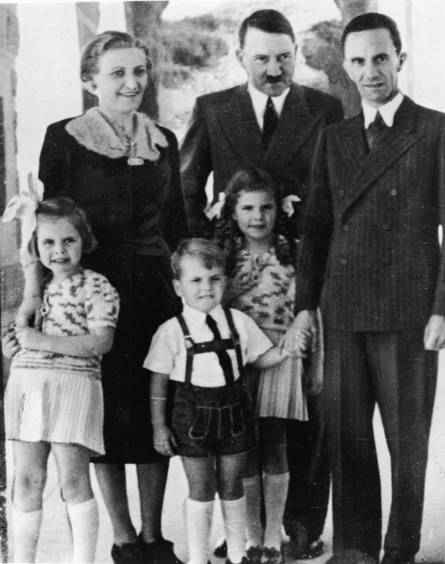 auch meine familie und ich sind #lautgegenlinks 

gegen die linksextreme ampelregierung!!!
