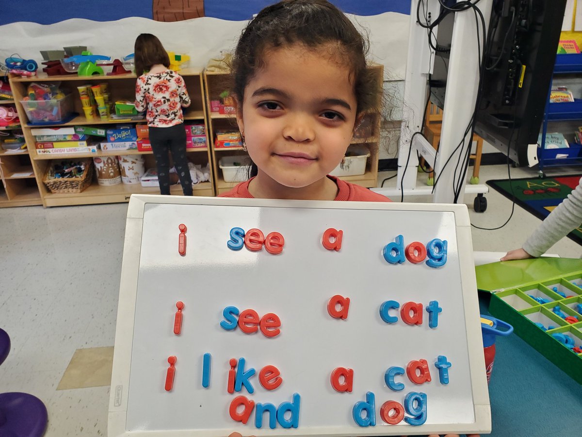 Sentences appeared during word work today! @JJESOwls @FeinsteinMrs