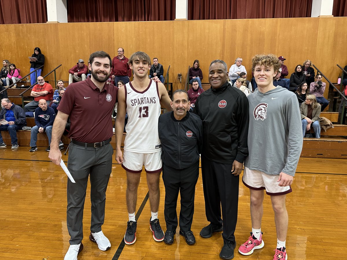 Boys Basketball kicked off Officials Appreciation Week on Friday prior to their game against Arlington Catholic.

Players presented our officiating crew with a small token of our appreciation for all of their efforts. 

<a href="/MIAA033/">MIAA</a> <a href="/RpearsonMIAA_MS/">Richard Pearson</a> <a href="/BishopStangHS/">Bishop Stang HS</a> <a href="/PrezBishopStang/">Jim Benson</a>