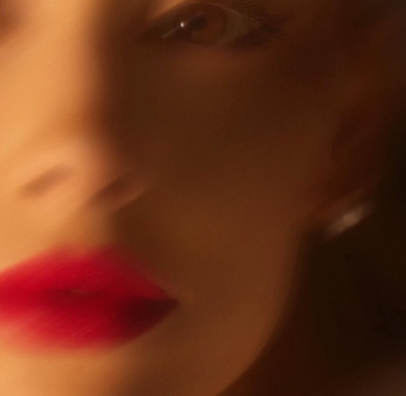 fernittoo's tweet photo. YES,AND?  Is coming #2DaysUntilYesAnd 

💋 https://t.co/zDnoHmfxt6