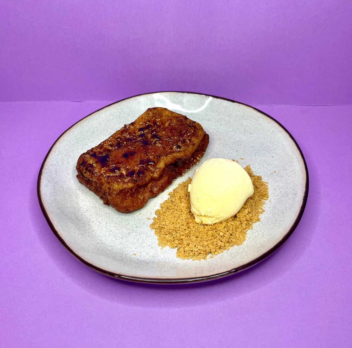SukhaCakes's tweet photo. 🍞TORRIJAS DE HORCHATA🍞

Demos una pequeña vuelta a las torrijas de siempre cambiándolas por pan brioche y mojaditas en horchata!!!

Ah! Y el toque final, flambeadas con un poco de azúcar para crear esa capa crujiente por encima… 

Açò és or-xata!🥛

https://t.co/G3i9KCSwZA https://t.co/Wi6buqnhow