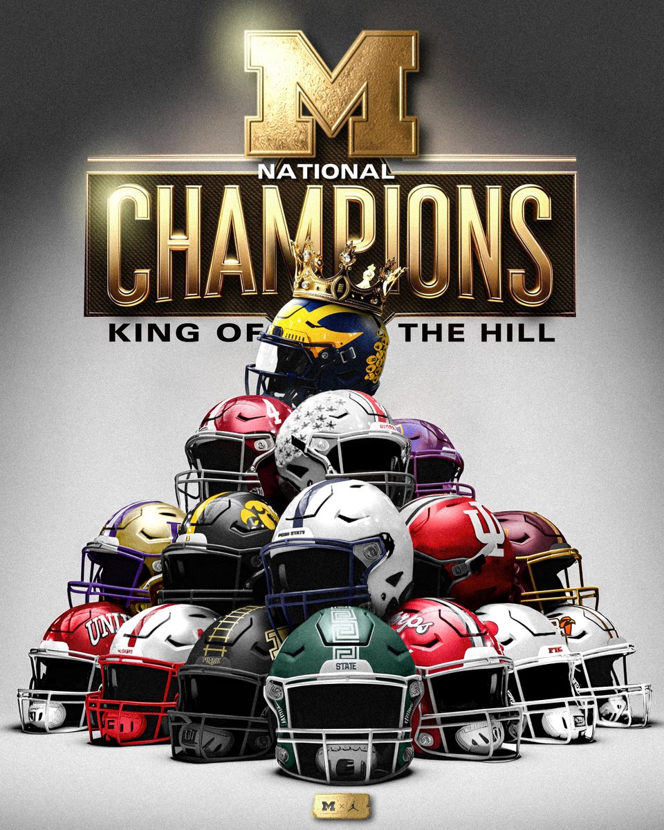 We wear the crown in college football 👑

#GoBlue