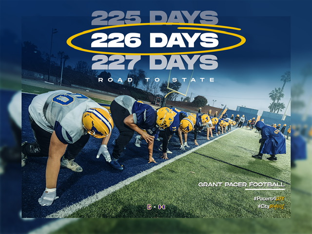 grant_union's tweet photo. Edison is on the Clock!.......... 226 Days until we run it back... "If you’re afraid to fail, then you’re probably going to fail." -Kobe Bryant @CReedGHS @CoachLeach3 @SydThompson23 @streetsavvyGMG @Coach_Ferg7 @coachJoJohnson @MRHAVINGMOTION https://t.co/jyFDUOY718