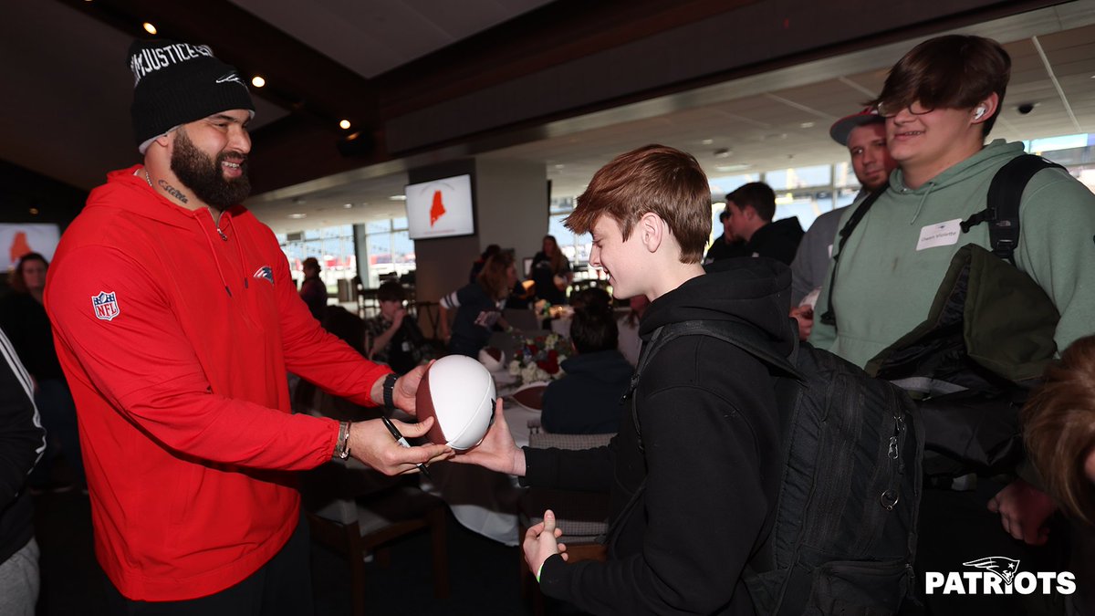 New England Patriots tweet media