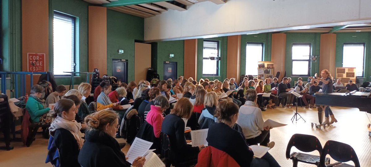 Mylène Schweitz-Grauss (@myleneschweitz) on Twitter photo 2ème saison du Choeur Académique d Alsace lancée sous la direction de Sandrine Abello @Operadurhin. Journée de travail riche et intense pour les 80 collègues engagés dans ce superbe projet inter degré. Que du bonheur <a href="/OlivierFaron/">Olivier Faron</a> <a href="/acstrasbourg/">Académie Strasbourg</a> #dcce 2ème saison du Choeur Académique d Alsace lancée sous la direction de Sandrine Abello @Operadurhin. Journée de travail riche et intense pour les 80 collègues engagés dans ce superbe projet inter degré. Que du bonheur <a href="/OlivierFaron/">Olivier Faron</a> <a href="/acstrasbourg/">Académie Strasbourg</a> #dcce