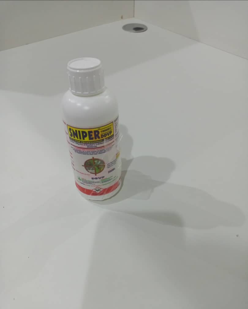 A bank marketer did this to herself today inside the bank staff toilet at ikorodu