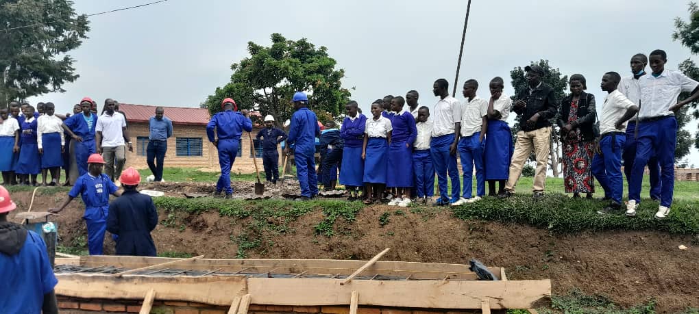 Today at <a href="/buyoga_tss/">BUYOGA TSS</a>, we had a wonderful open day which had the purpose of making the neighboring General education students and the public be aware of the programs offered in our school and giving them an overview of TVET programs in general. <a href="/RTB_Rwanda/">Rwanda TVET Board</a> , <a href="/rulindodistrict/">Rulindo District</a>
