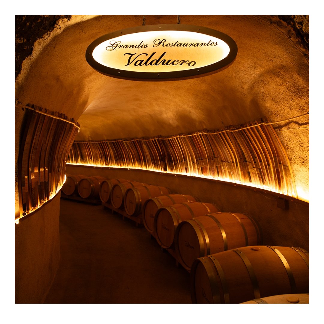 bodegasValduero's tweet photo. "Los Grandes Restaurantes de Valduero"
En Valduero siempre hemos apostado por la restauración, desde que comenzamos en el año 1984 y por eso decidimos crear un espacio dedicado a los restaurantes. https://t.co/AUQEKsF9wl