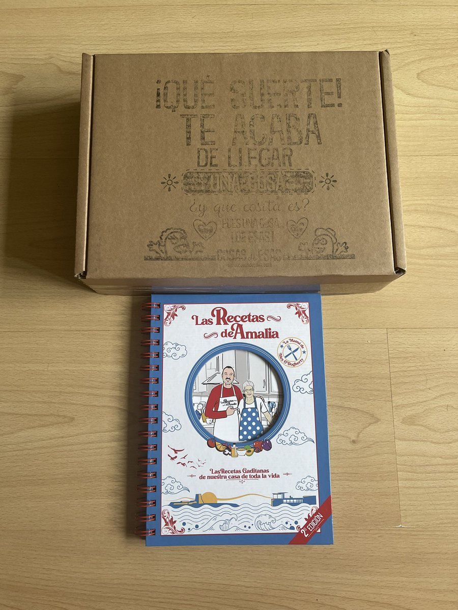 Paulababydance's tweet photo. Hoy m llegó a mi casita el pedido que hice el otro día. Q ilusion le hizo a mi mami que es una de las cosas que más quería.Todo el mundo debe de comprárselo en la web de @AlexODogherty xk es un libro cuidado al detalle y cuidado perfecto para el estómago https://t.co/G6NfJE1pSw