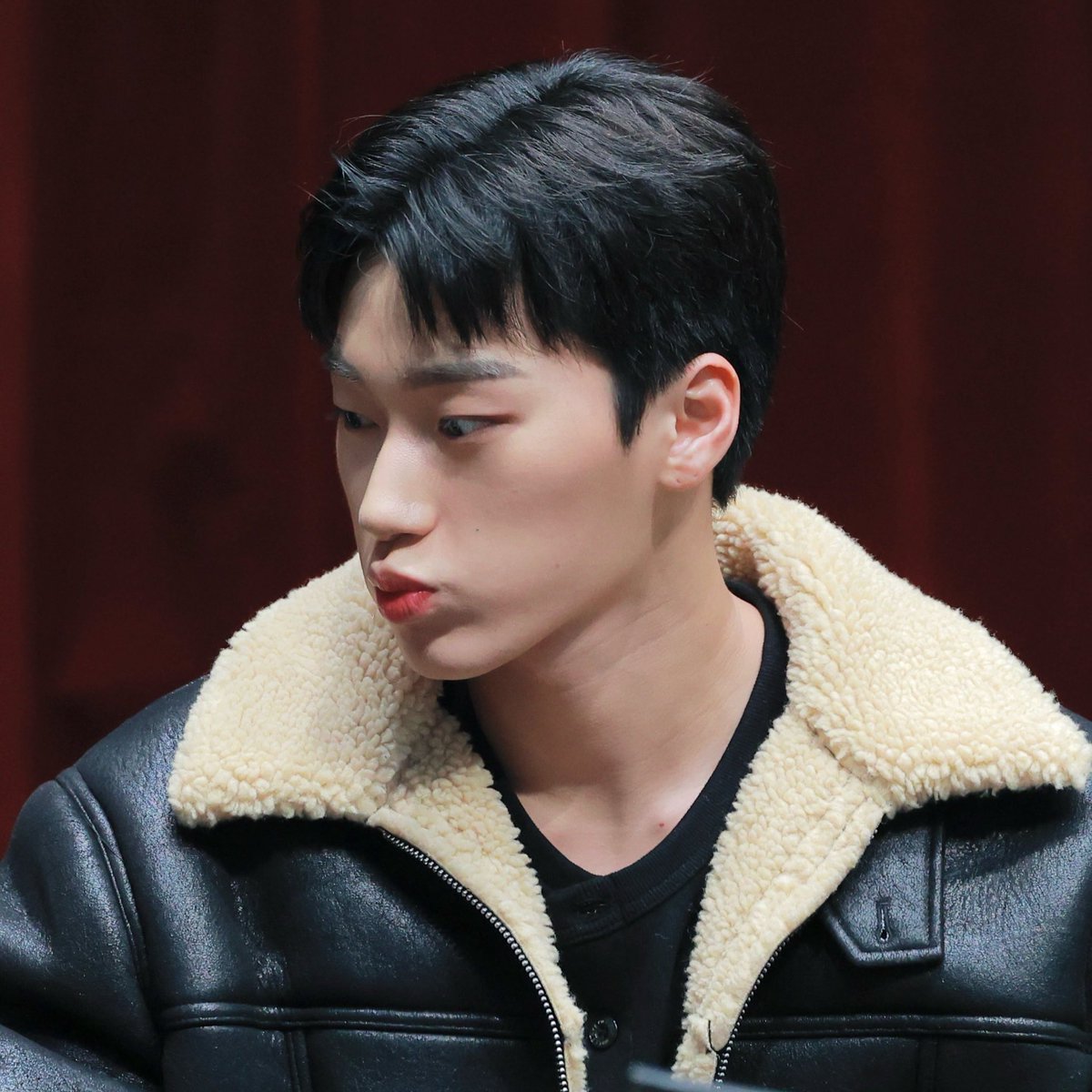 saniethinker's tweet photo. #ATEEZ #에이티즈 #SAN #산 https://t.co/0Ki5opAPyZ