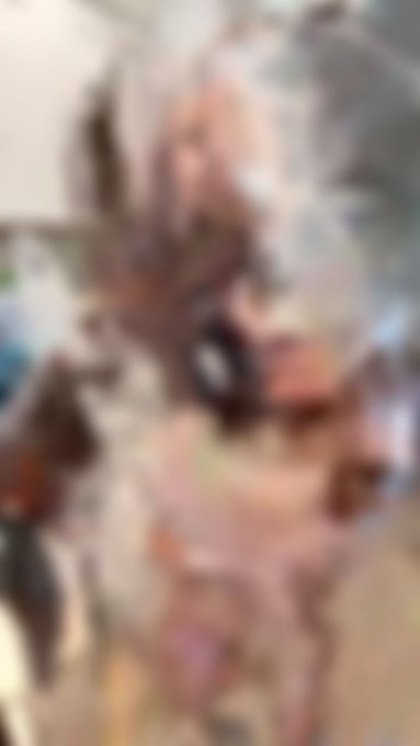 Autumn is live now! https://t.co/syChhXzc15 https://t.co/ifPiAFUrVi