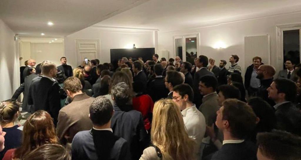 Horizons tweet media