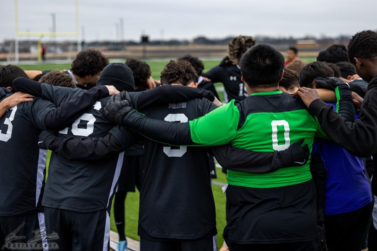 OfficialCISD's tweet image. JV Boys Soccer Snapshot ⚽️
Check out these action-packed moments from our JV Boys Soccer team! 🔥 They&apos;ve been giving their all on the field, showcasing talent, teamwork, and pure dedication. 📸 See more pictures here: trst.in/w5Agux #CISDBelieves #CISDGrows