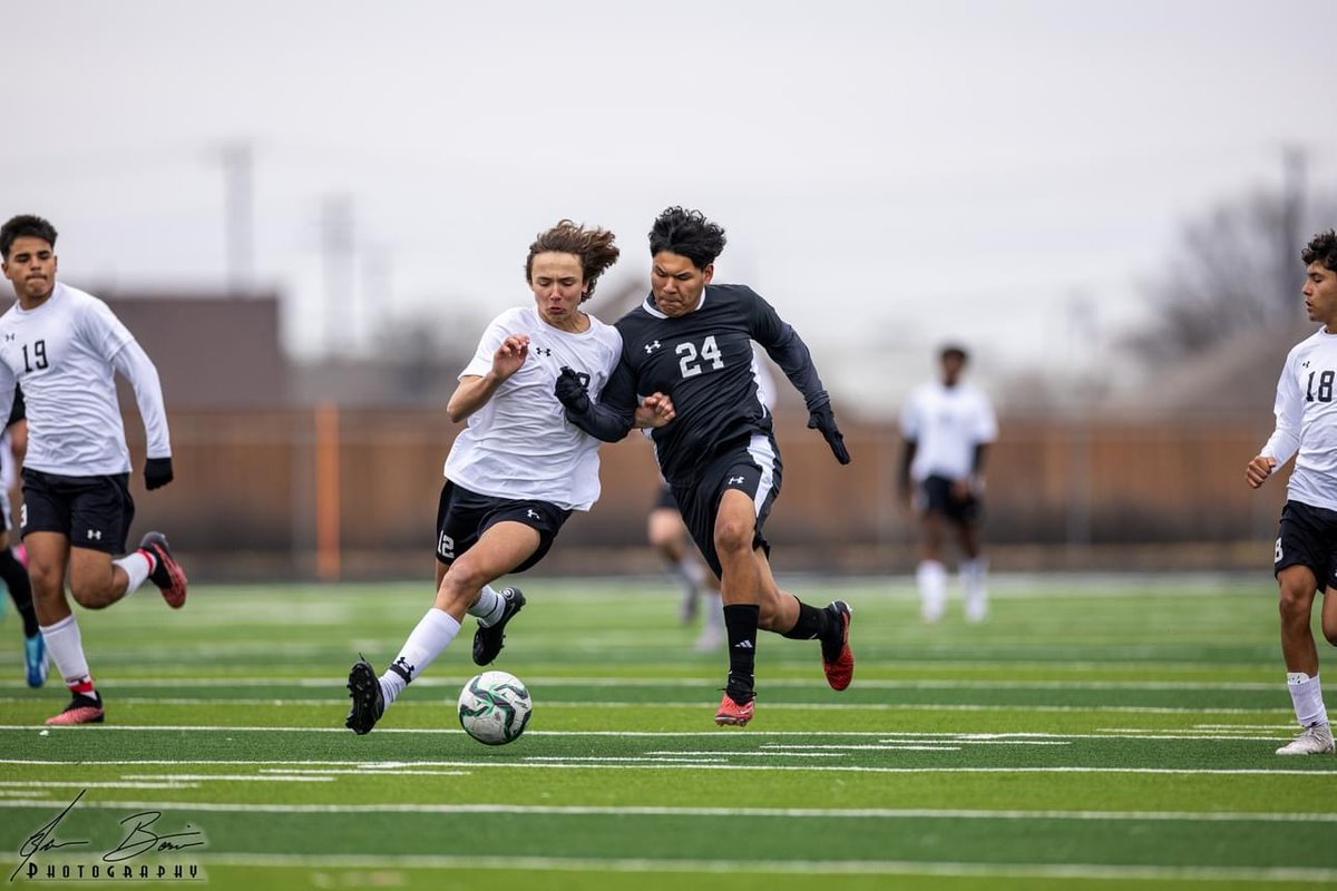OfficialCISD's tweet image. JV Boys Soccer Snapshot ⚽️
Check out these action-packed moments from our JV Boys Soccer team! 🔥 They&apos;ve been giving their all on the field, showcasing talent, teamwork, and pure dedication. 📸 See more pictures here: trst.in/w5Agux #CISDBelieves #CISDGrows