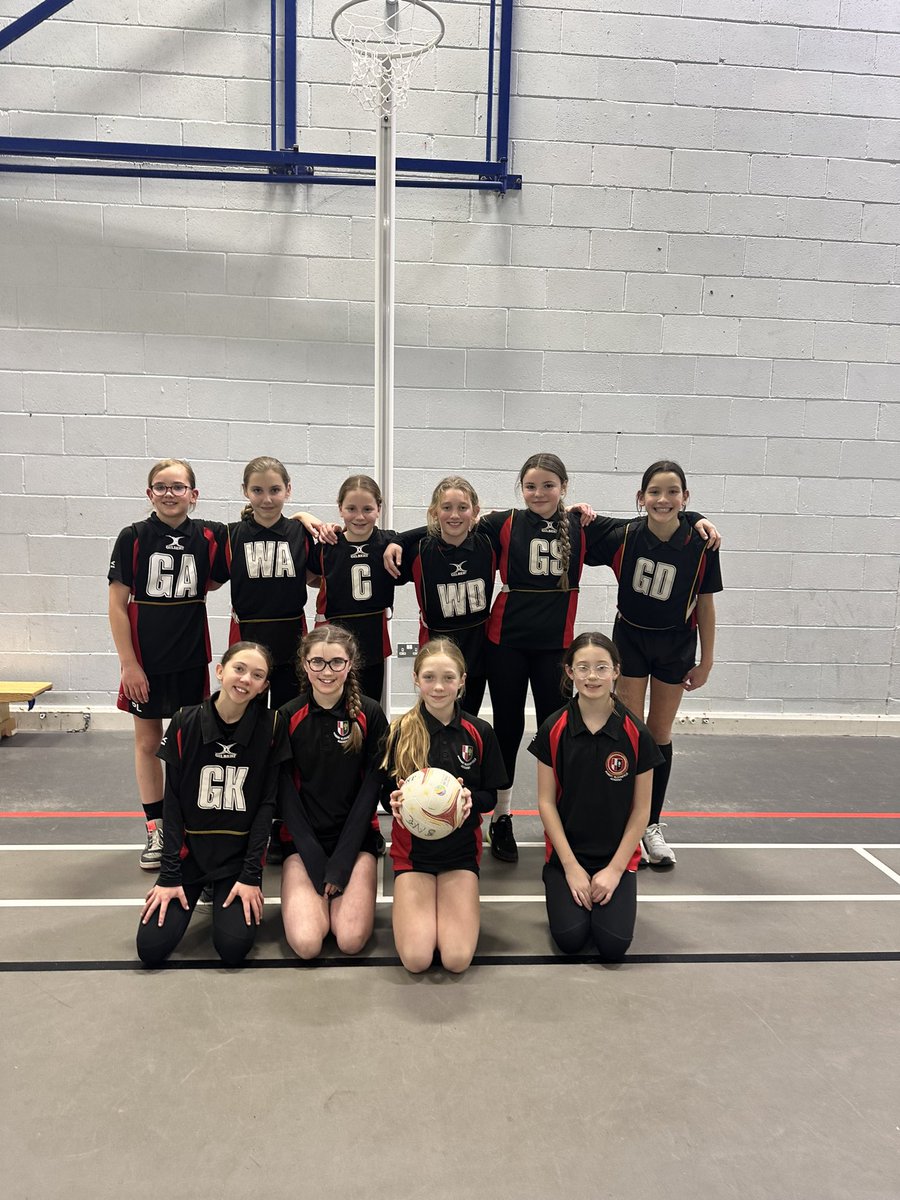 What a super win tonight for our amazing year 6 girls netball team.
The girls stayed focused, outwitting the defense and demonstrating some incredible skills in and around the circle. A huge well done 👏🏽 
Players player: Isla 
Coaches player: Faith 
#undefeated #PEforALL #VOICE