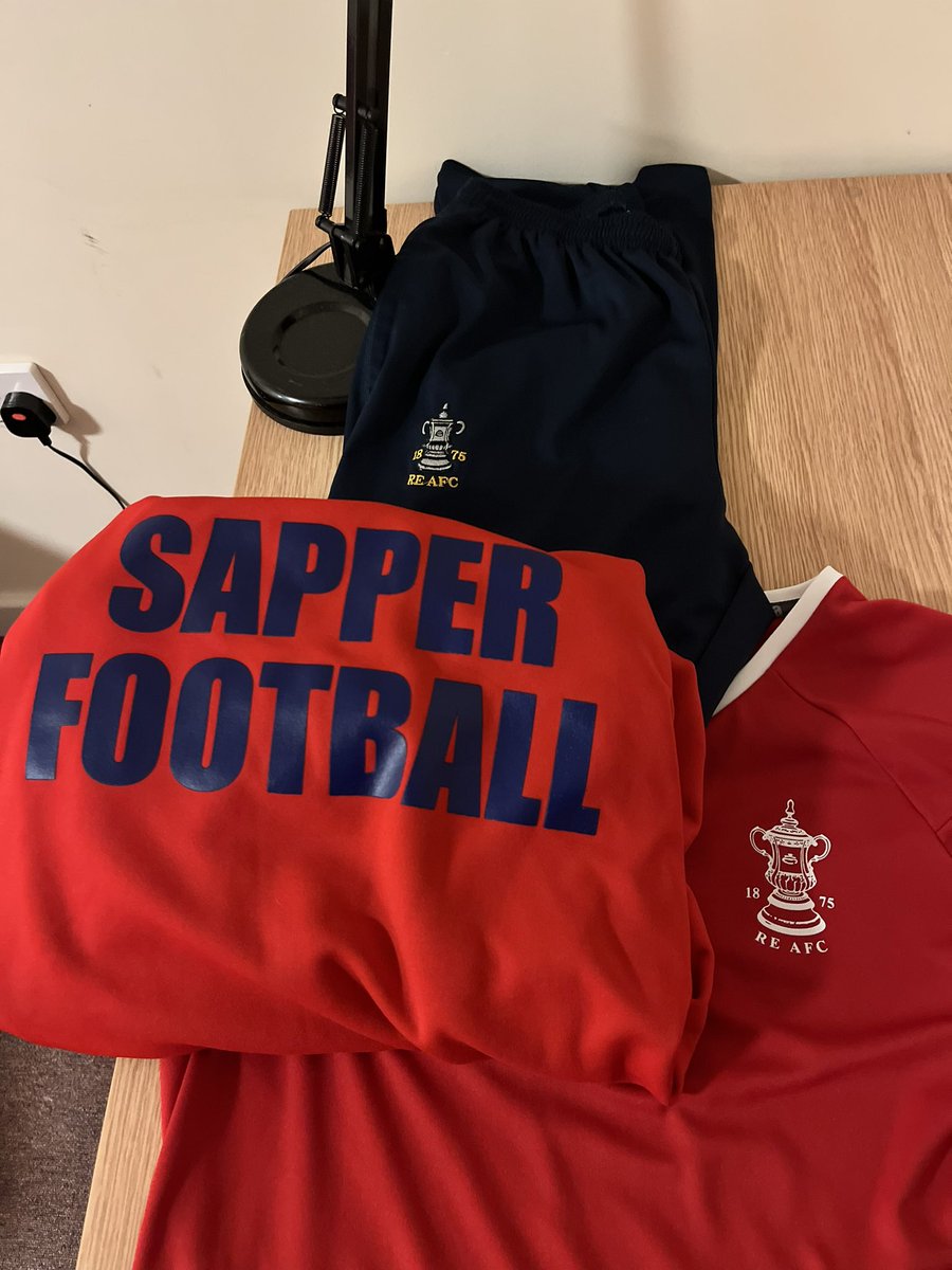 SeftonGarner's tweet photo. 1st day of training with the Corps Women’s football team smashed and a good session from everyone. Two sessions today morning session covering transitions and passing then an evening session under the lights covering detail and gameplay. @sapperfootball https://t.co/4ccieIm3jK